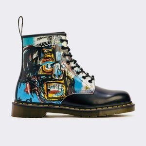 Dr Martens x Basquiat in size 9 W 8 M auth